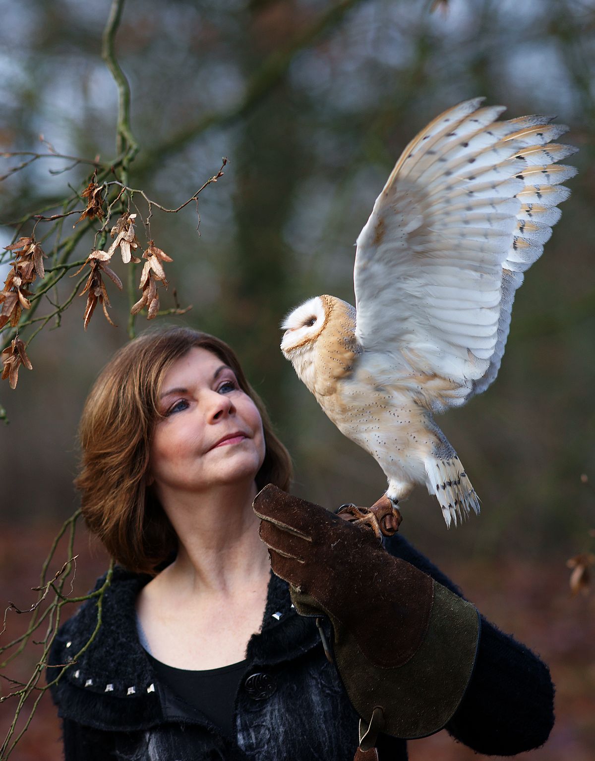 Vrouw met kerkuil.