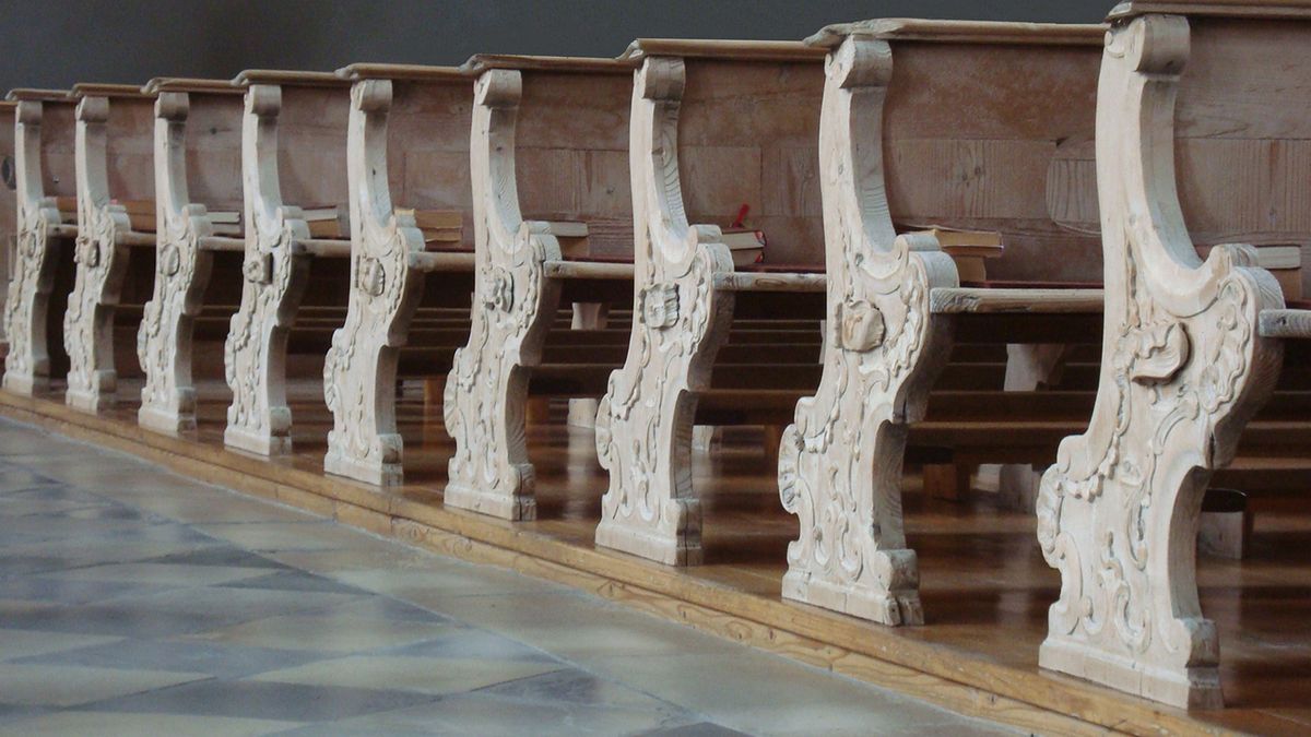 Perfectly placed seats with the books nicely put in the corner of each seat. Pict taken in a church in a small village in Austria. (Chris Mattys)