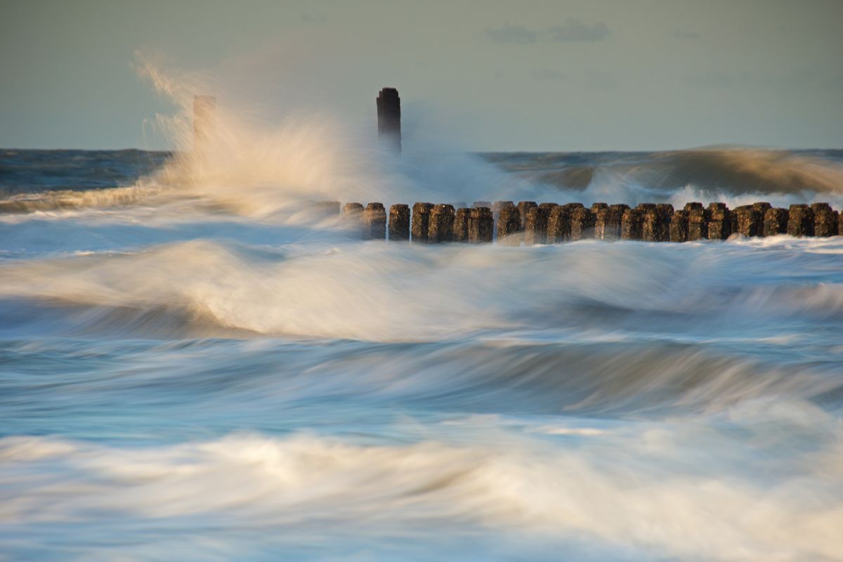 Domburg, zee tijdens storm