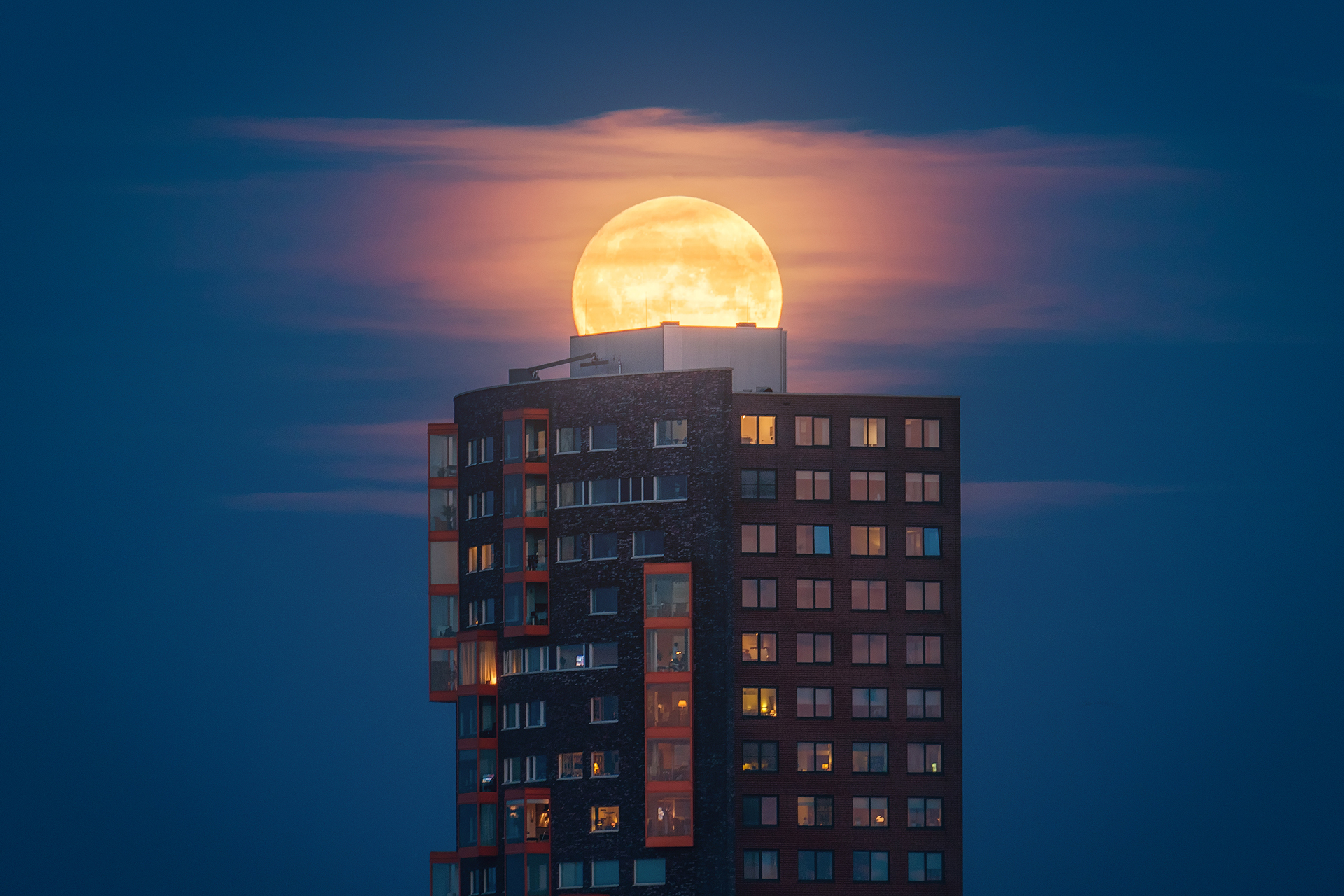 Dutch Supermoon