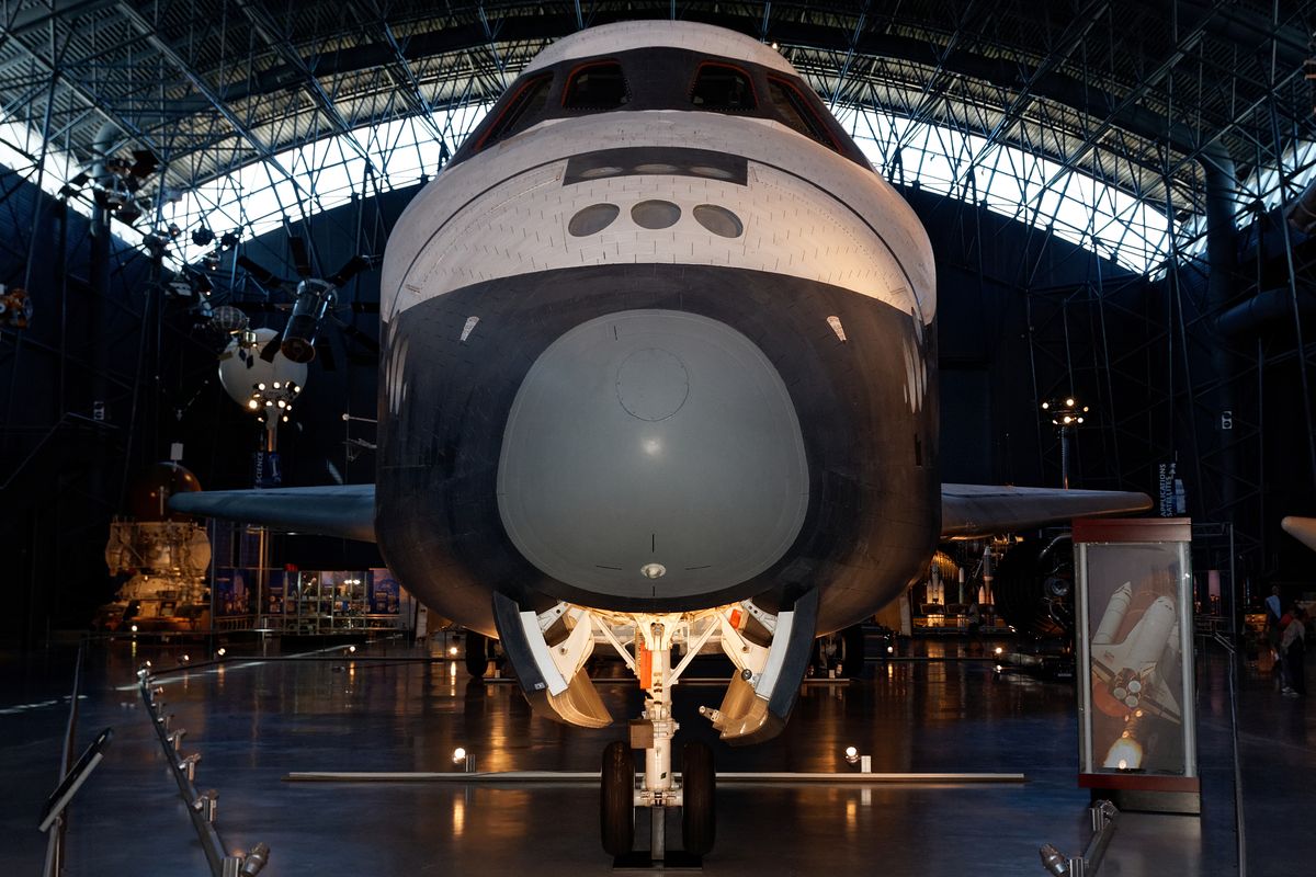 Der Orbiter OV-101 "Enterprise" war der Prototyp des Hauptbestandteils des dreiteiligen Space Shuttle Systems.  Location : Smithsonian Institution / Steven F. Udvar-Hazy Center, Washington, DC