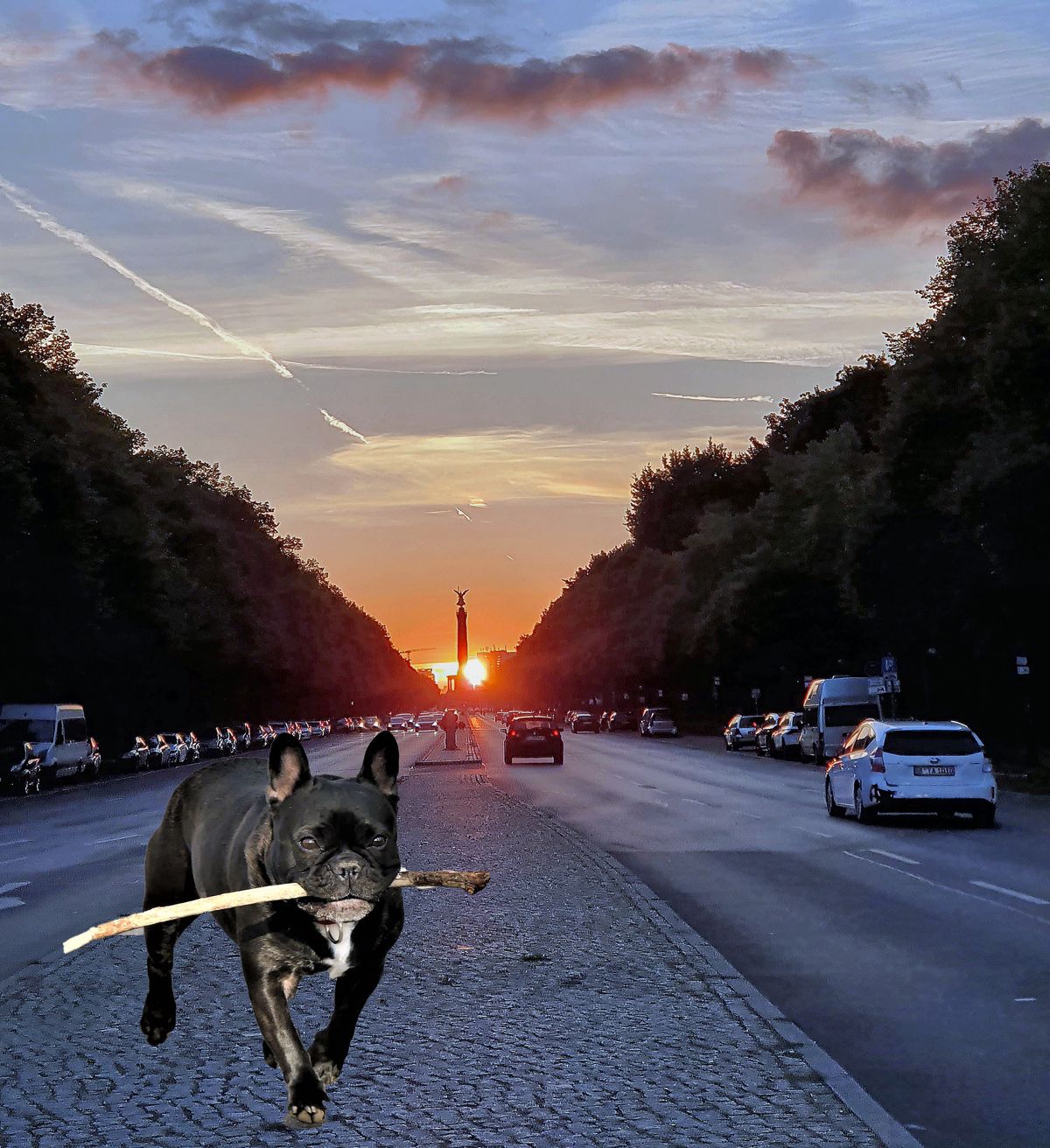 straße-NEU-17-juni-im-hintergrund-der-sonnenuntergang-mit-der-siegessäule24.jpg