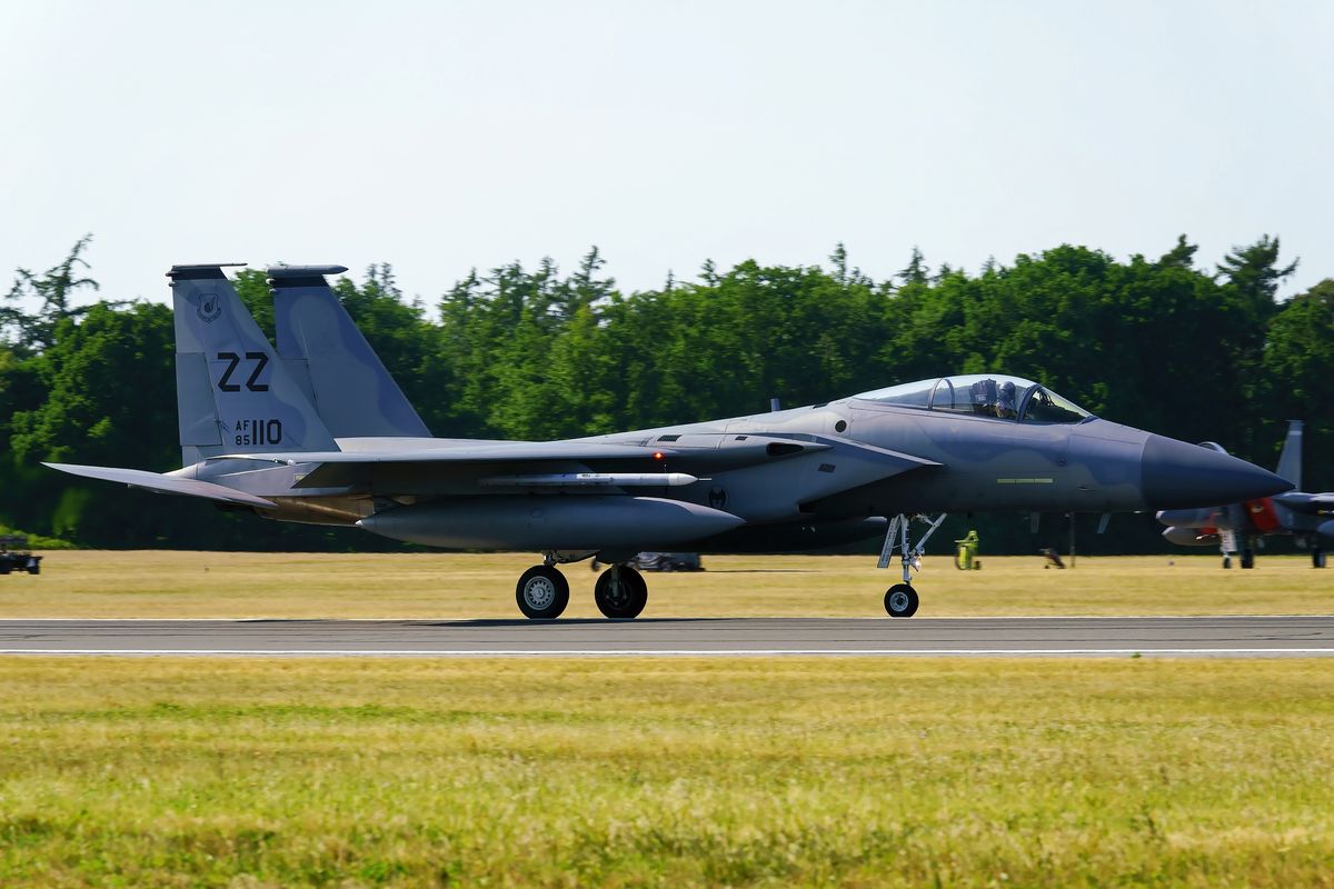 Flugbetrieb auf Hohn : Die 85-0110/ZZ F-15C "Eagle" 44th FS mks