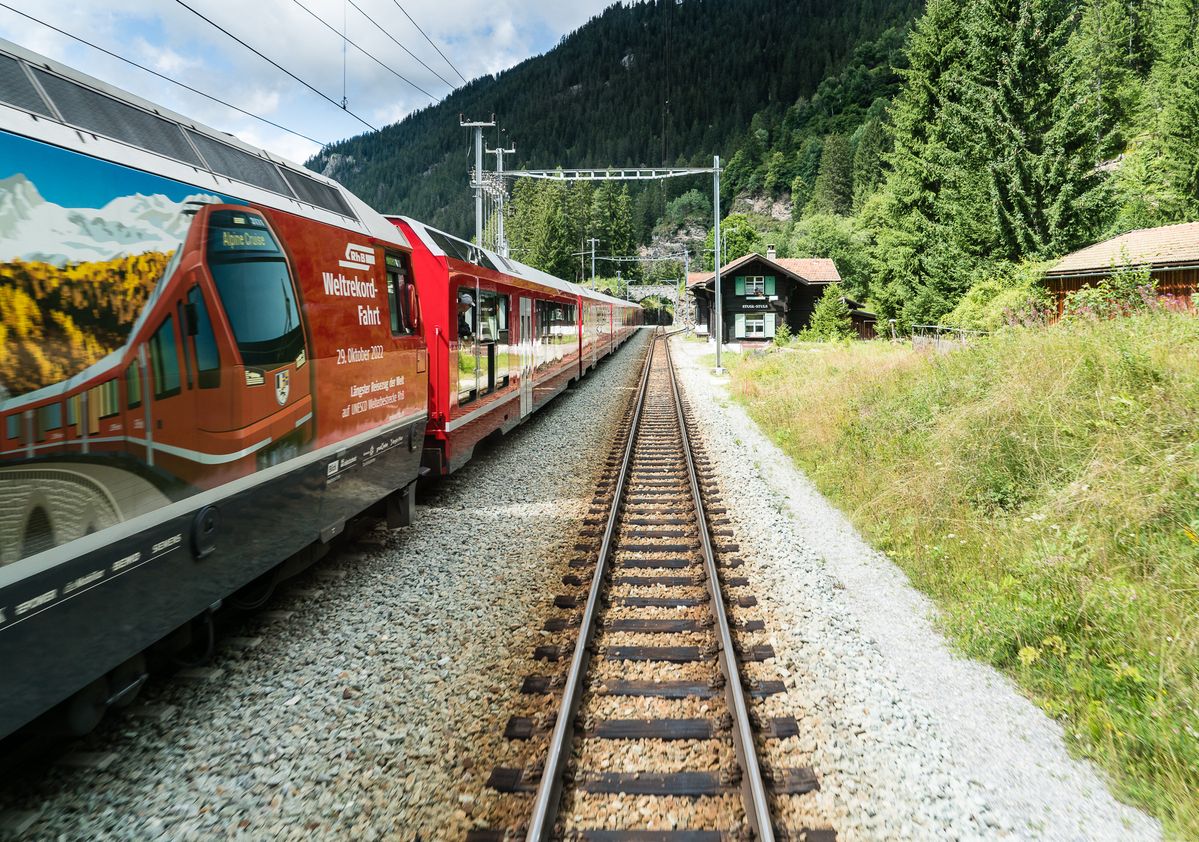 Von ganz hinten im Wagen durch die Scheibe fotografiert...