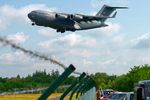 In finalen Anflug auf Wunstorf, die 01-0189 C-17A "Globemaster III" 155th AS Tennessee ANG