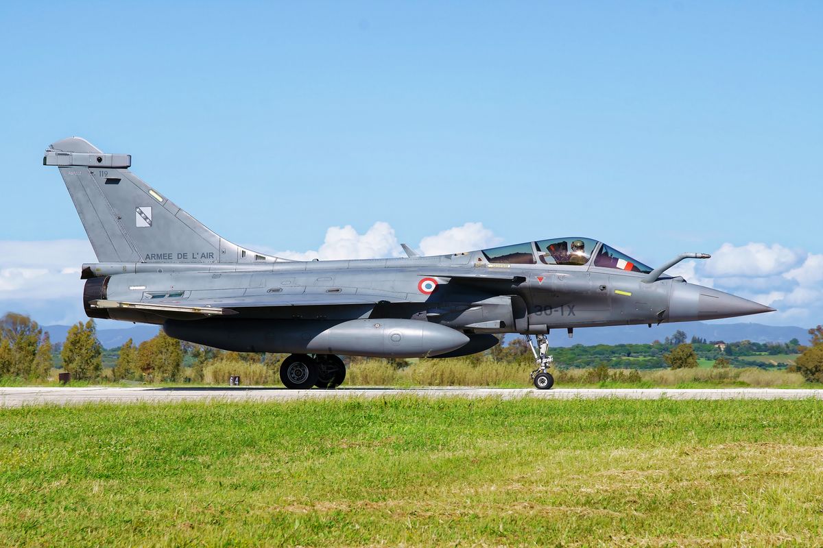 Die 119 / 30-IX, Rafale C, EC03.030 Taxiing zur Startbahn. Location : exercise Iniohos 2023 / Andravida Air Base / Air Tactics Center