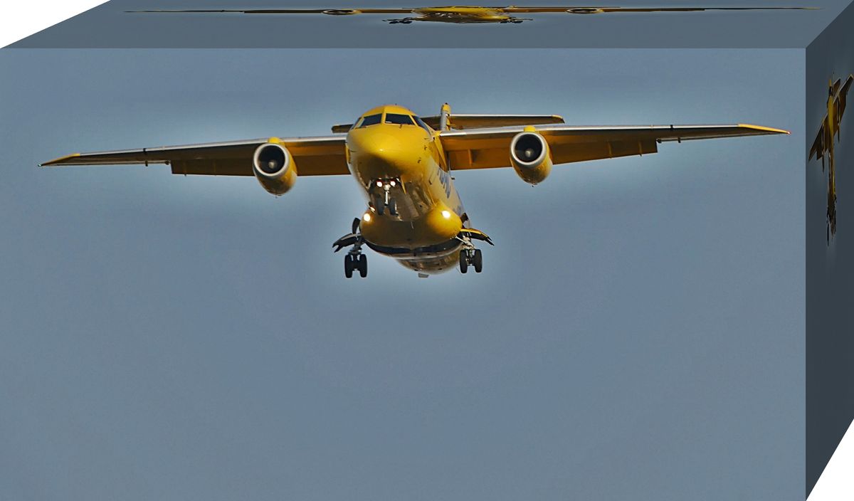 Flugzeug landet in Berlin Tegel (2).JPG