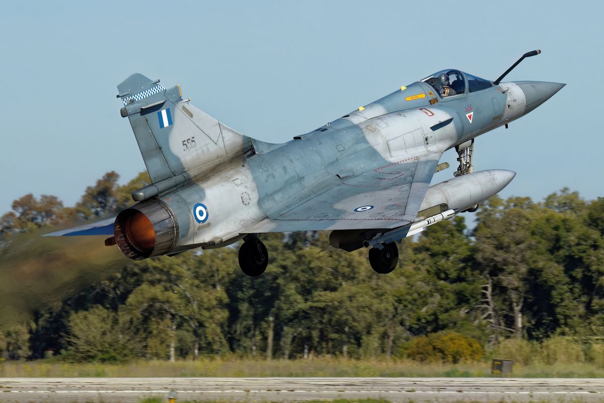 Die 555 Mirage 2000-5EG von der 331 Mira beim Takeoff (Start). Location : Spotter Day (10.04.2024) zu exercise Iniohos 2024 in Andravida