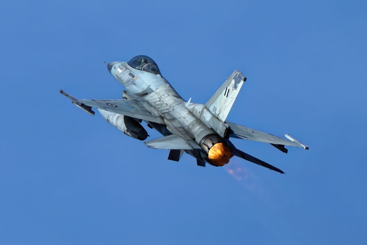 Take-off von der 128,  F-16C "Fighting Falcon" 330 Mira (Keravnos). Location : Spotter Day (10.04.2024) zu der exercise Iniohos 2024 in Andravida