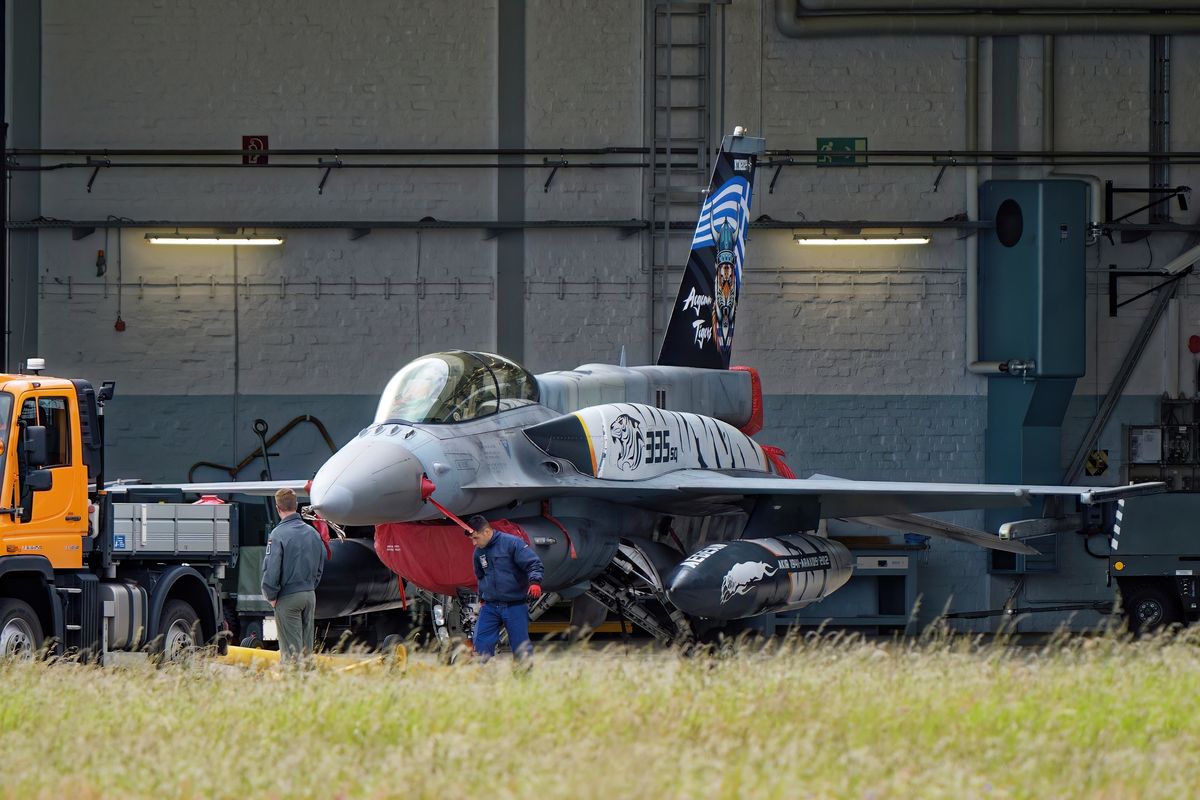 021 F-16D "Fighting Falcon" 335 Mira c/s NTM 2024 Aegean Tigers. Location : Nato Tiger Meet 2024 auf dem Fliegerhorst Schleswig-Jagel