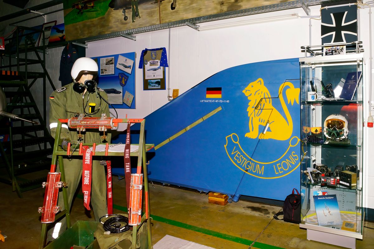 Location : Die Privaten Militärgeschichtlichen Sammlung in Hangar 15, in der Theodor-Blank-Kaserne